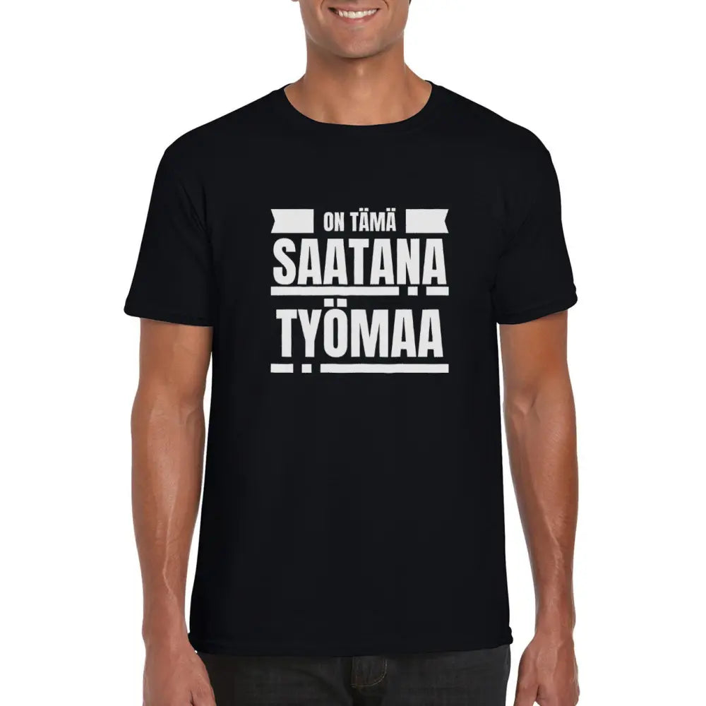 Tyomaa_t-paita_vaalea_musta.png